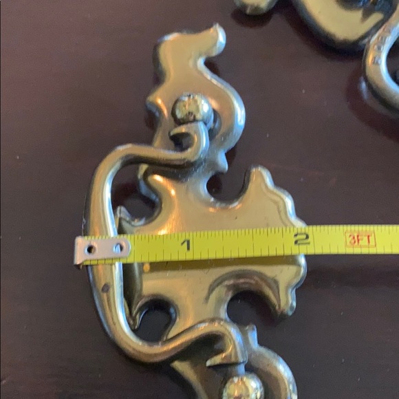 Drawer pulls - Picture 3 of 7